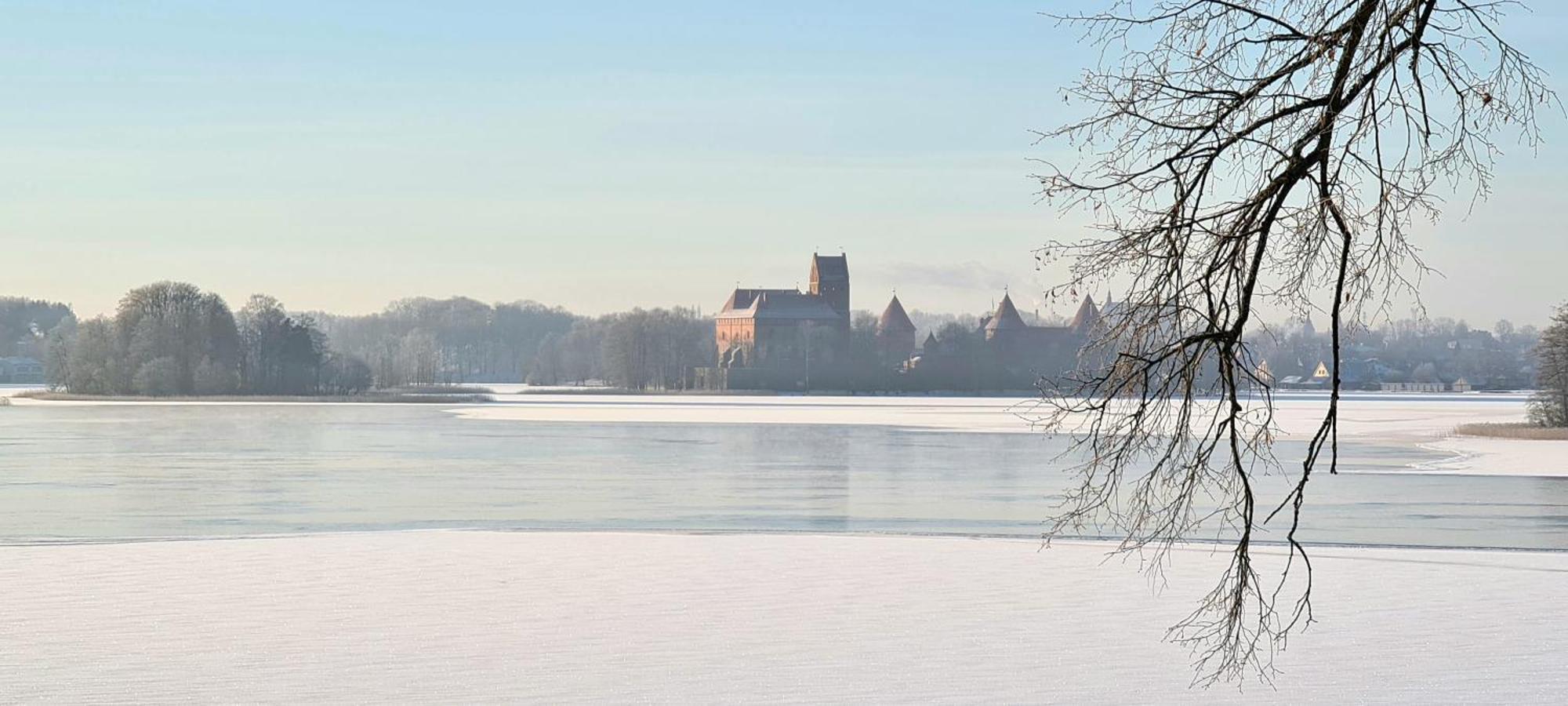 Slenis Trakuose Hotel Trakai Buitenkant foto